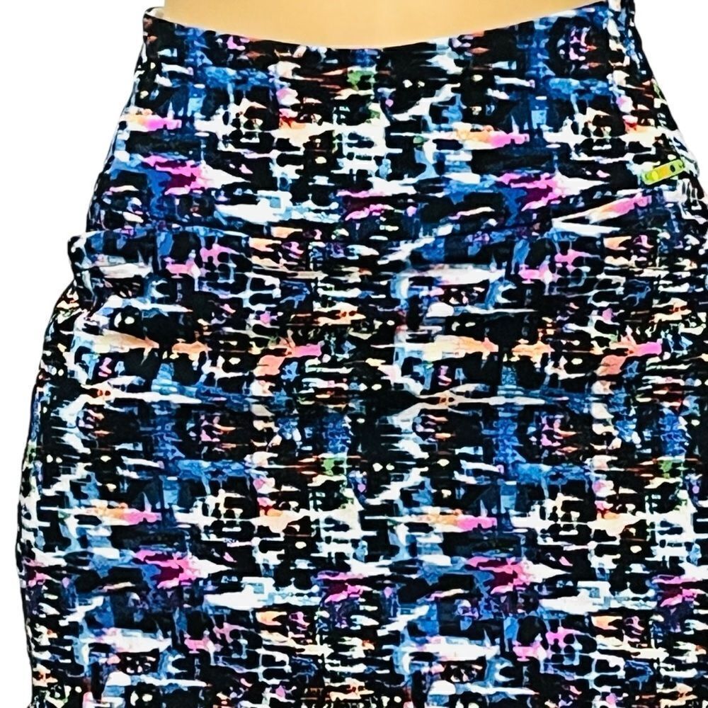 Swing Control The Master Tummy Control Golf Skirt Skort Abstract Pull On 4 NWOT - Picture 2 of 11